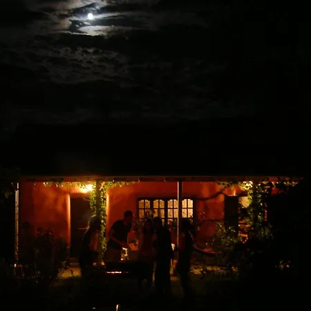 The Strawhouse Under The Mountain 펜션 *